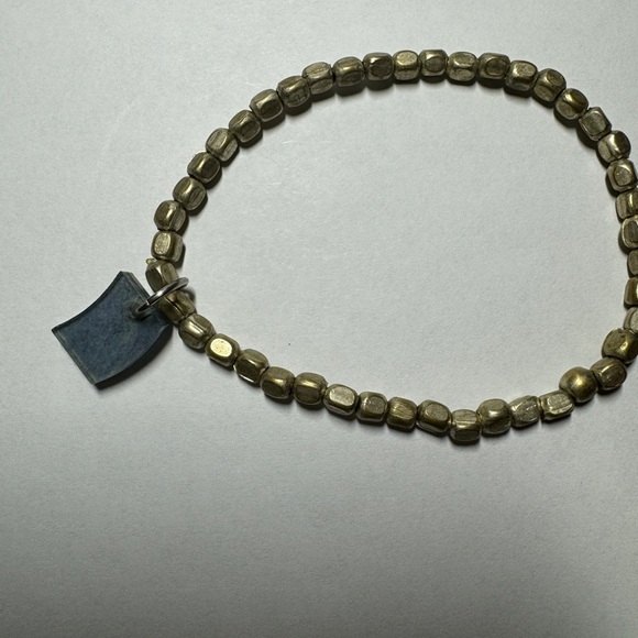 Color By Amber 3 stretch bracelets - Picture 3 of 5